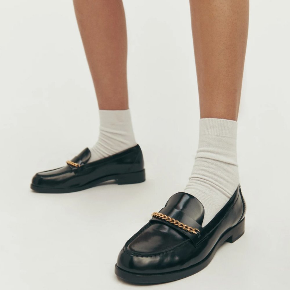 Reformation Black Adina Gold Chain Loafers Size 39 Leather.